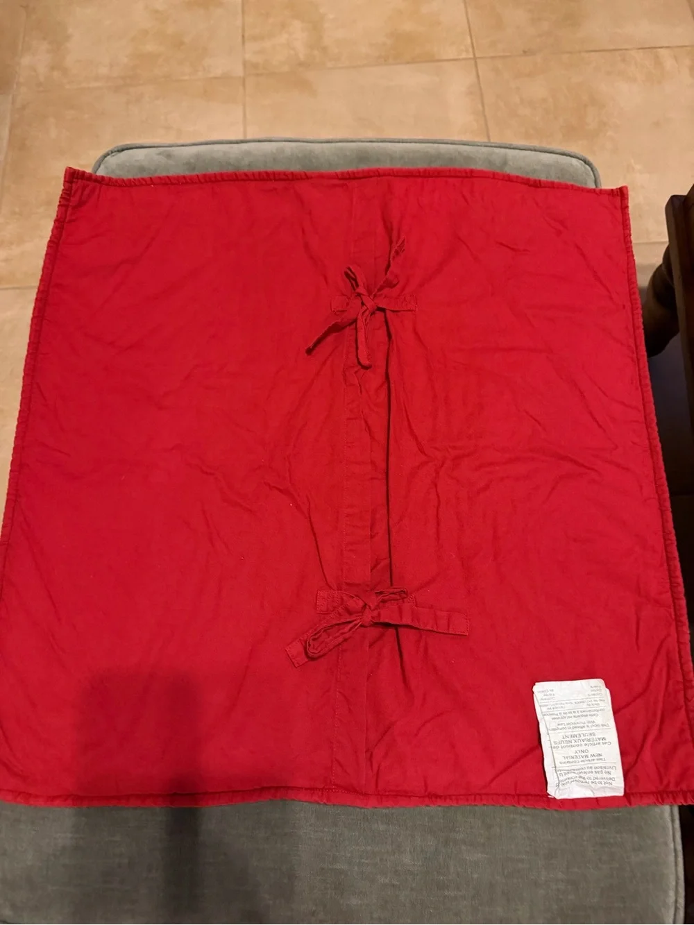 2 Pottery Barn Georgia Quilted Square Shams 25”x25” EUC